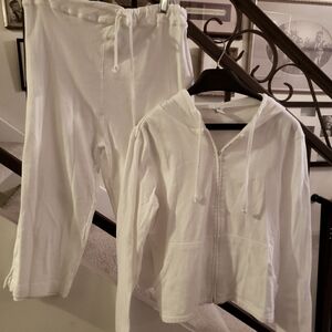 GAP White Track Suit